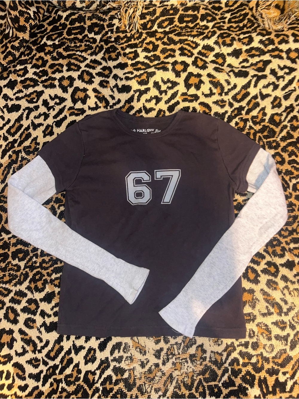 Harlow layered-sleeve t-shirt with “67” graphic